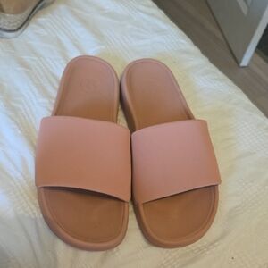 Lululemon Athletica Pink Slippers